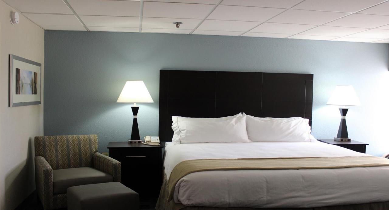 Holiday Inn Express Forsyth By Ihg Esterno foto