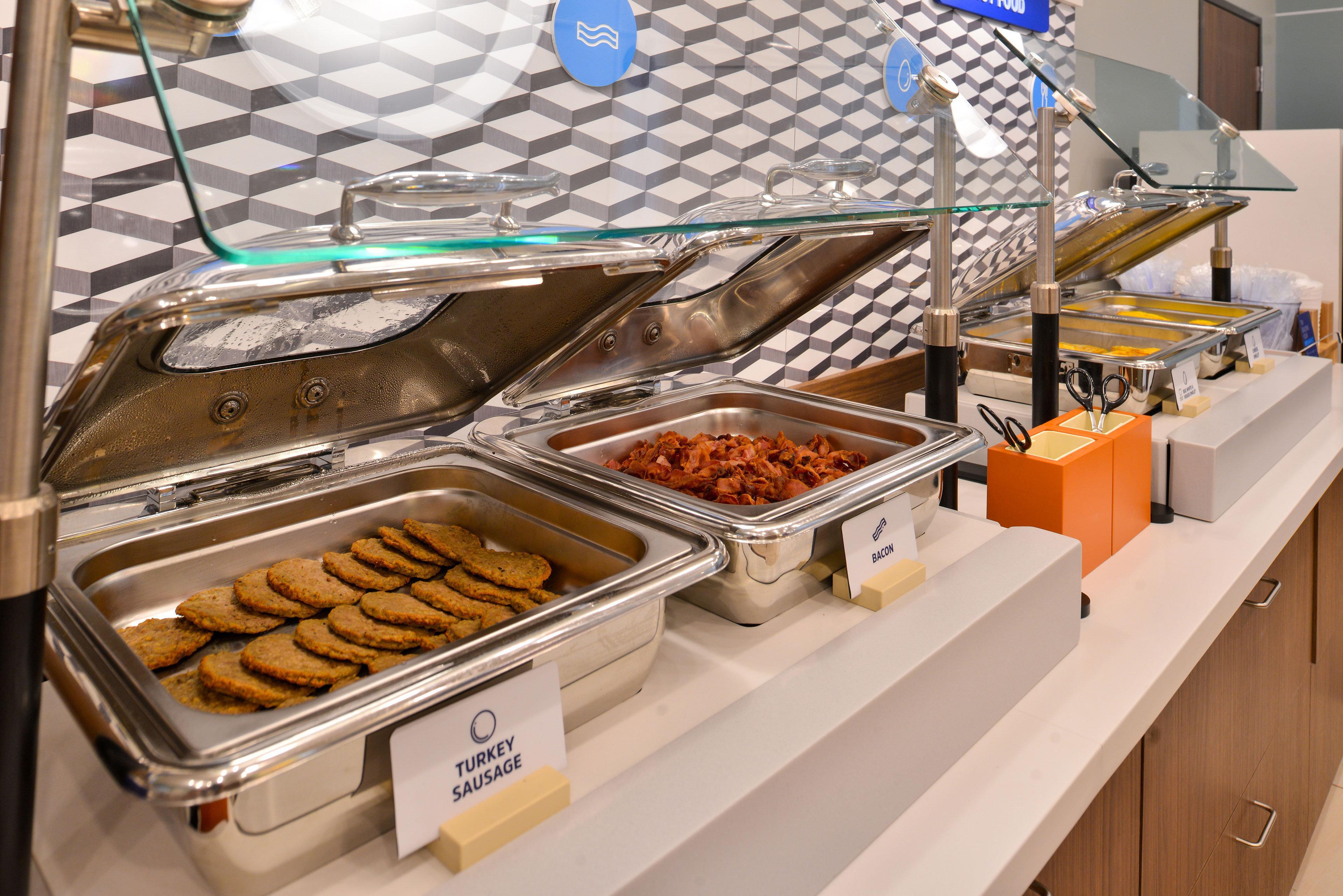 Holiday Inn Express Forsyth By Ihg Esterno foto