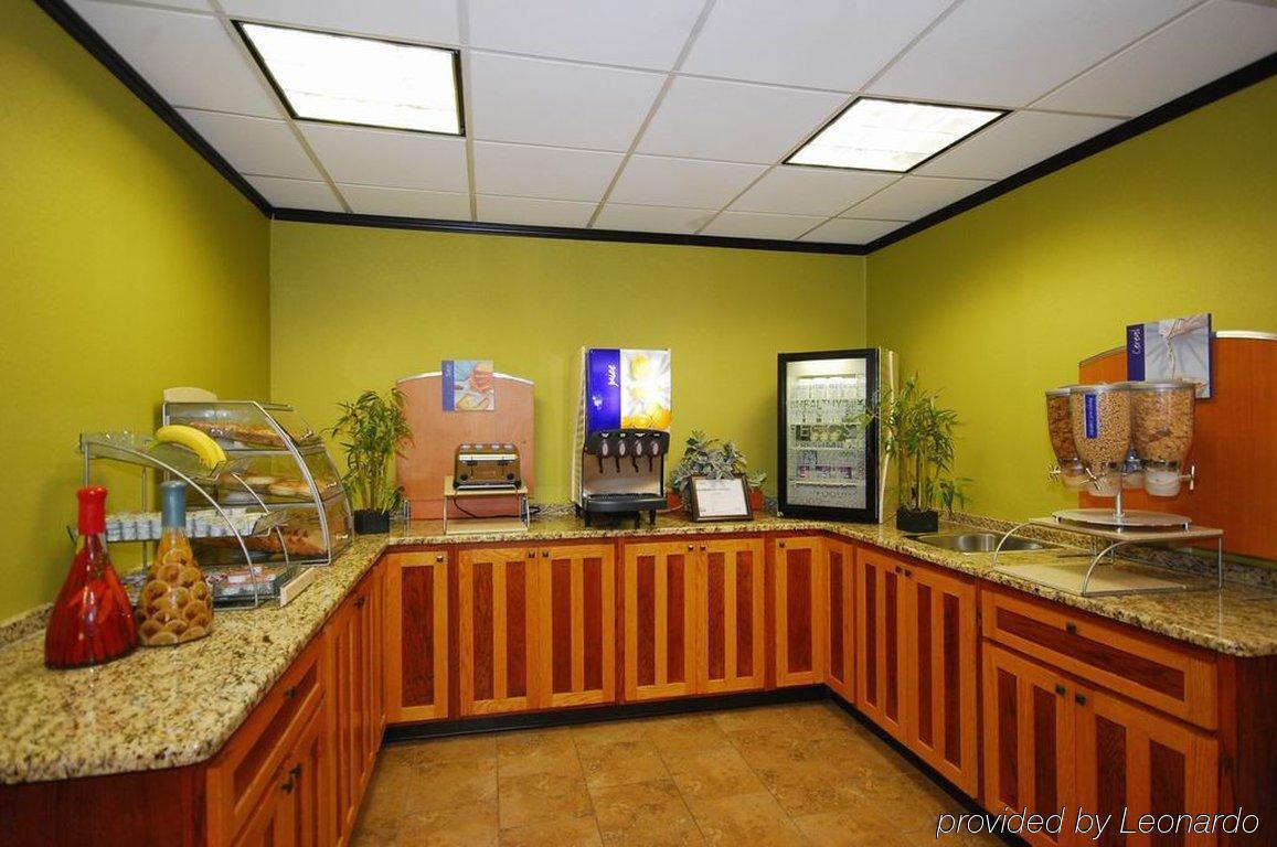 Holiday Inn Express Forsyth By Ihg Ristorante foto